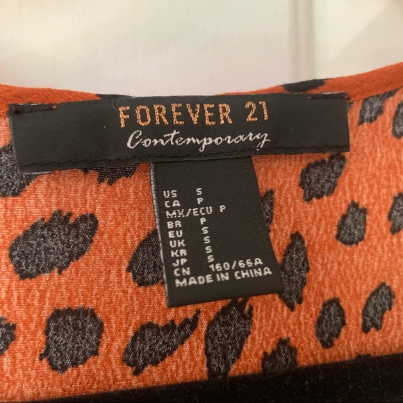 Forever21 Rust Cheetah Animal Print Romper Size S, Button Down | Black Dot Print - Picture 7 of 8